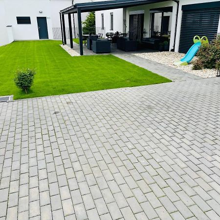 Penzion Vinarstvi Bilkovi Velke Bilovice Ngoại thất bức ảnh